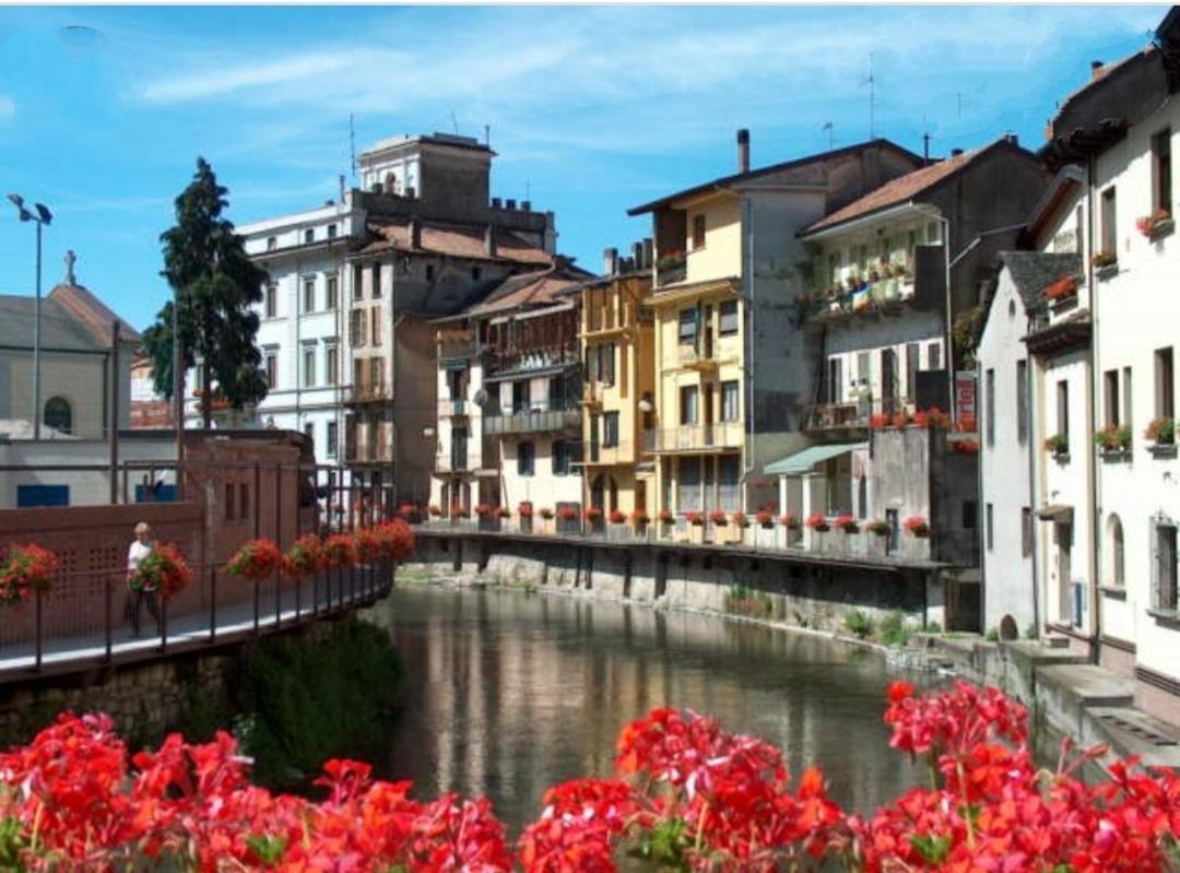 Appartamento Il Nespolo Omegna Exterior foto